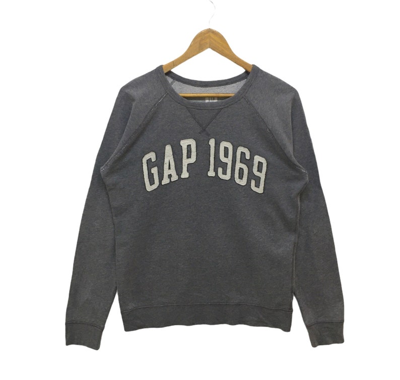 gap 1969 sweatshirt