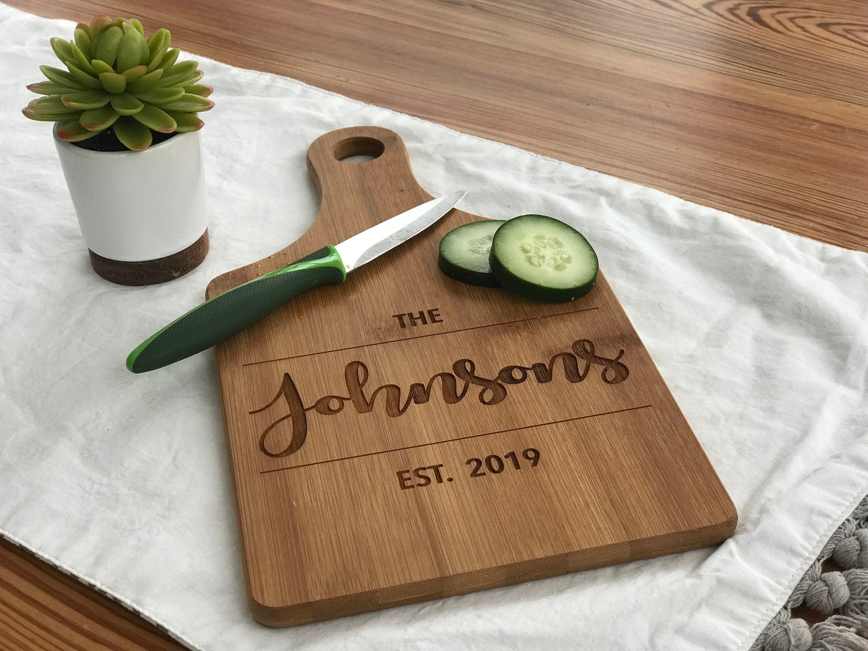 Personalized Bamboo Cutting Board Wedding Gift Engraved Wood Housewarming Gift 14/” x 11/”-Kauai
