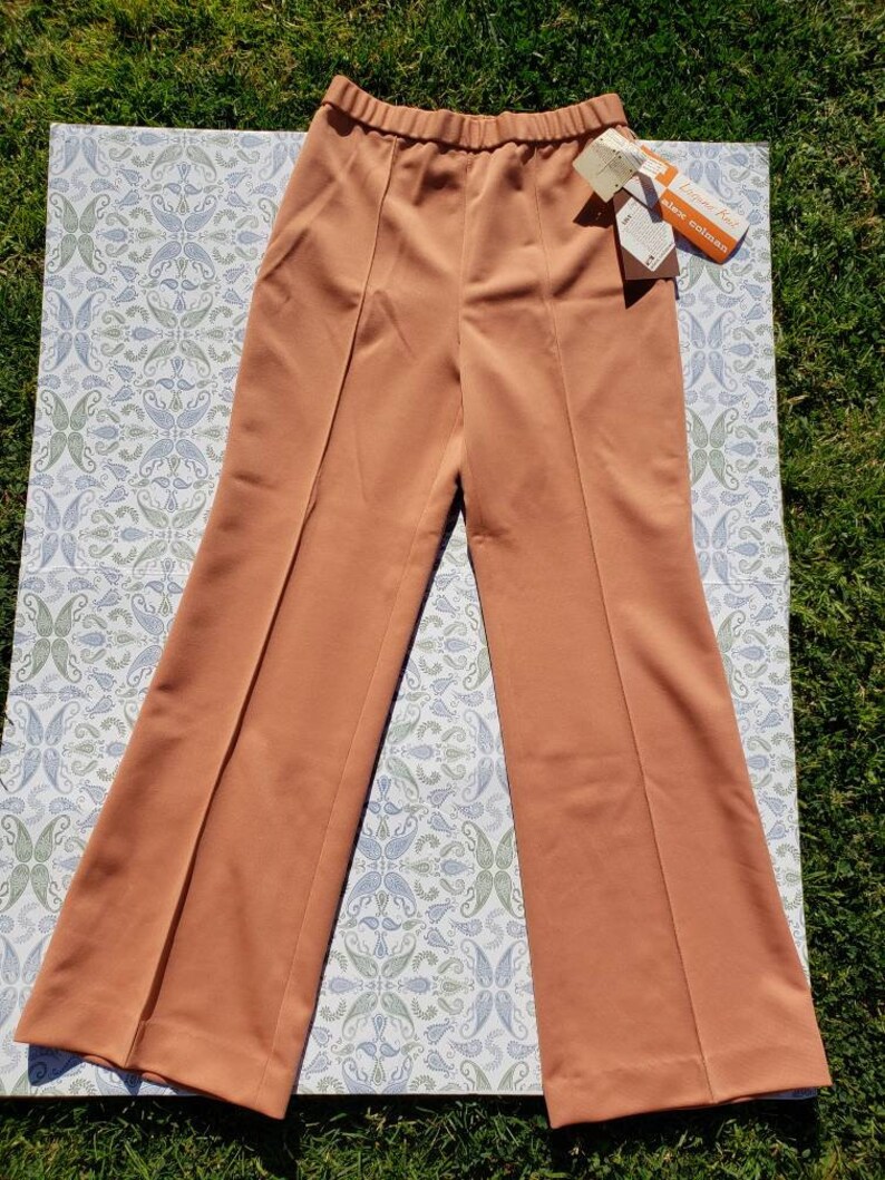 New with tags size 78 womens Vintage Alex Colman California Suit 1960/'s early 70/'s Laguna Knit Suit Salmon Color