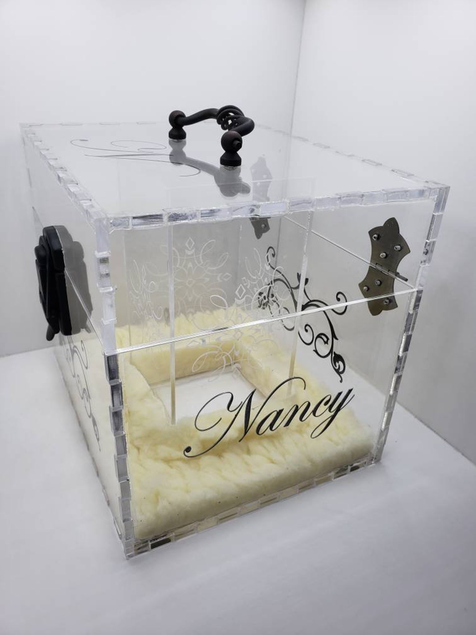 Crown/Tiara Carrying Case. CROWN CARRYING BOX Etsy