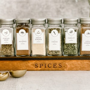 Spice Labels / European Farmhouse inspired / Vintage drawings / Water+oil resistant / Organization / Christmas Gift / Spice organization