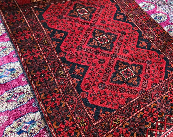 Well-made Amazingly Soft Prayer Mat - Prayer Rug - Janamaz - Elegant, High Quality, Luxury - A Unique Islamic Gift Set %100 Soft Wool