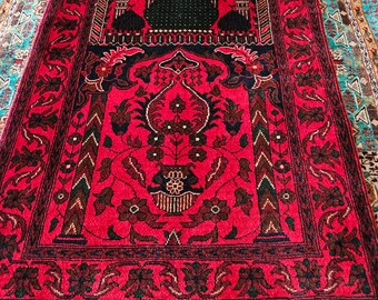 Well-made Amazingly Soft Prayer Mat - Prayer Rug - Janamaz - Elegant, High Quality, Luxury - A Unique Islamic Gift Set %100 Soft Wool