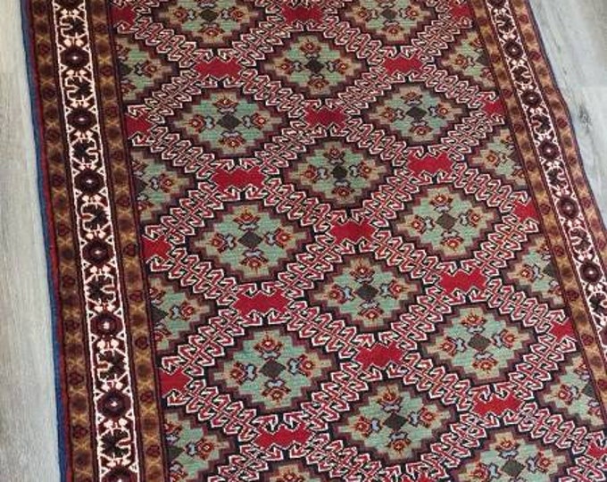 3.4x5 ft handmade afghan rug, sumak rug, kilim rug, red rug, Christmas Gift, knit deisgn, wall hanging, washable rug, heriz rug, been ourain