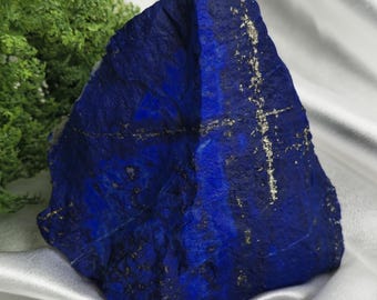 Rough Lapis lazuli