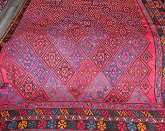 Gift for her, Kilim rug, oriental rug, vintage red Kilim rug, gift for him, Persian rug, mid century rug, Afghan Kilim rug, handwoven rug