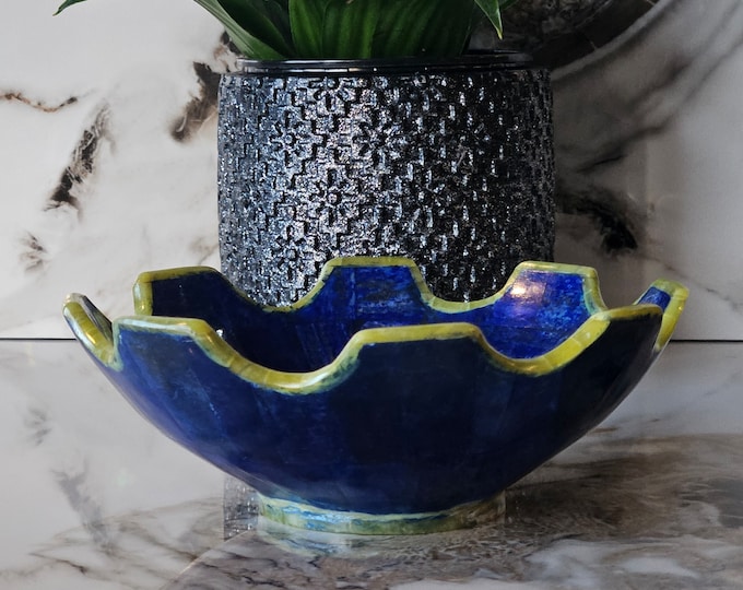 15.5 Cm Hand Crafted Lapis Lazuli Bowl, Stunning Royal Blue Color Handmade bowl from Badakhshsan Afghanistan, stone bowl, healing stone bowl