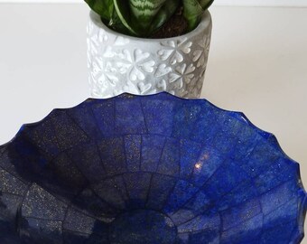 16 CM Hand Crafted Lapis Lazuli Bowl Ovel Shape 10 Cm Stunning Royal Blue Color Handmade bowl from Badakhshsan Afghanistan