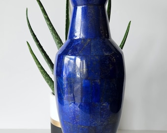 40 Cm Hieght Hand Crafted stunning genuine highest quality Lapis Lazuli Gemstone vase directly from Afghanistan