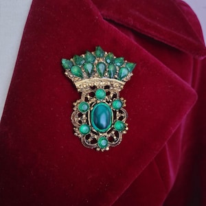 Vintage crown motif, large pin brooch. Gold tone with green acrylic-lucite stones. Gift idea.