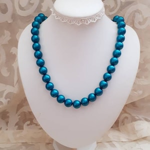 Vintage chunky blue ball beads necklace. 12mm beads. 25&quot; necklace. 1980s. Gift idea