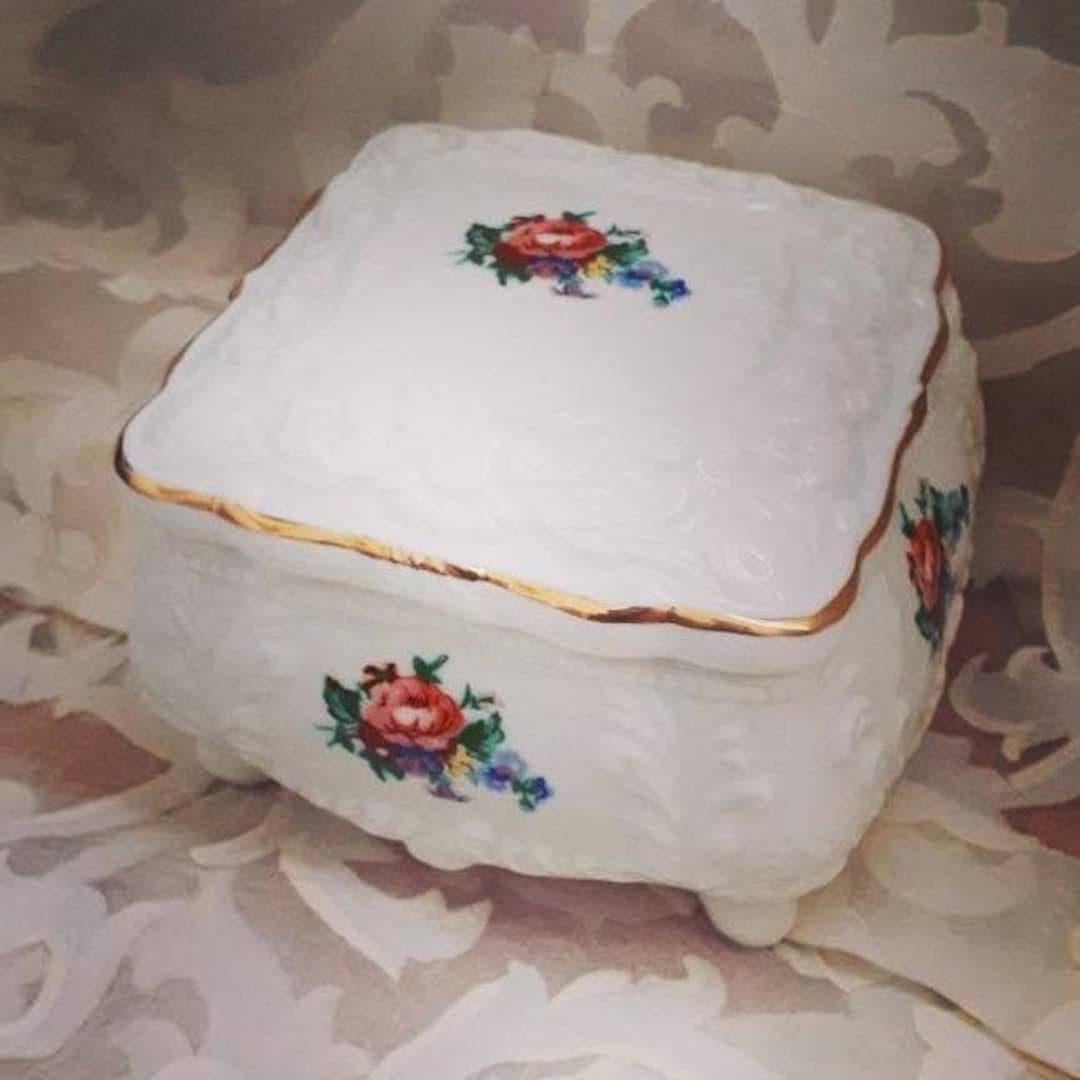 Fabulous White Fine Bone China Jewelry Box, Trinket Box, Vanity Decor