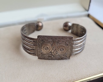 Antique Tuareg KHALKHAL Moroccan high grade silver anklet bracelet. Tribal jewelry From Sahara, Mauritania /South Morocco. Gift idea
