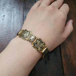 Vintage Spanish damascene linked bracelet. Gift idea.
