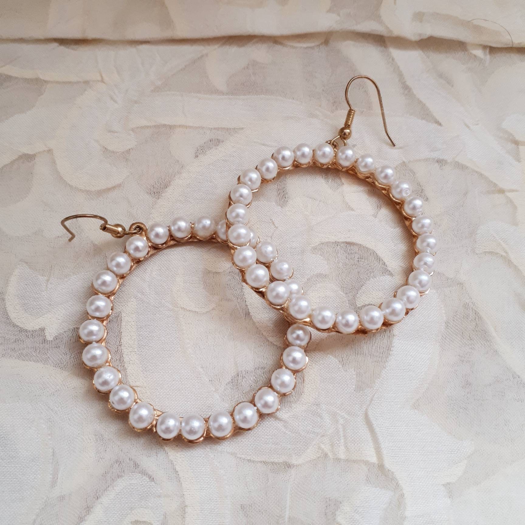 Orecchini A Cerchio Vintage Con Perle Finte | Gioielli Eleganti Per Donna E Ragazza, Perline Dorate E Perle Finte - 2