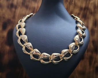 Vintage Gold Tone Collar Necklace: Short Linked Chain