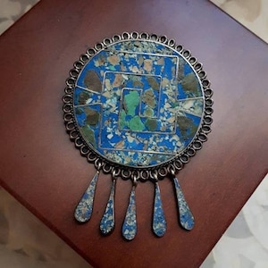 Vintage Sterling Silber mexikanischen Oversize Fransen Azteken Pin Anhänger, Brosche mit gecrashten Türkis Splittern. Große Brosche. Geschenkidee.
