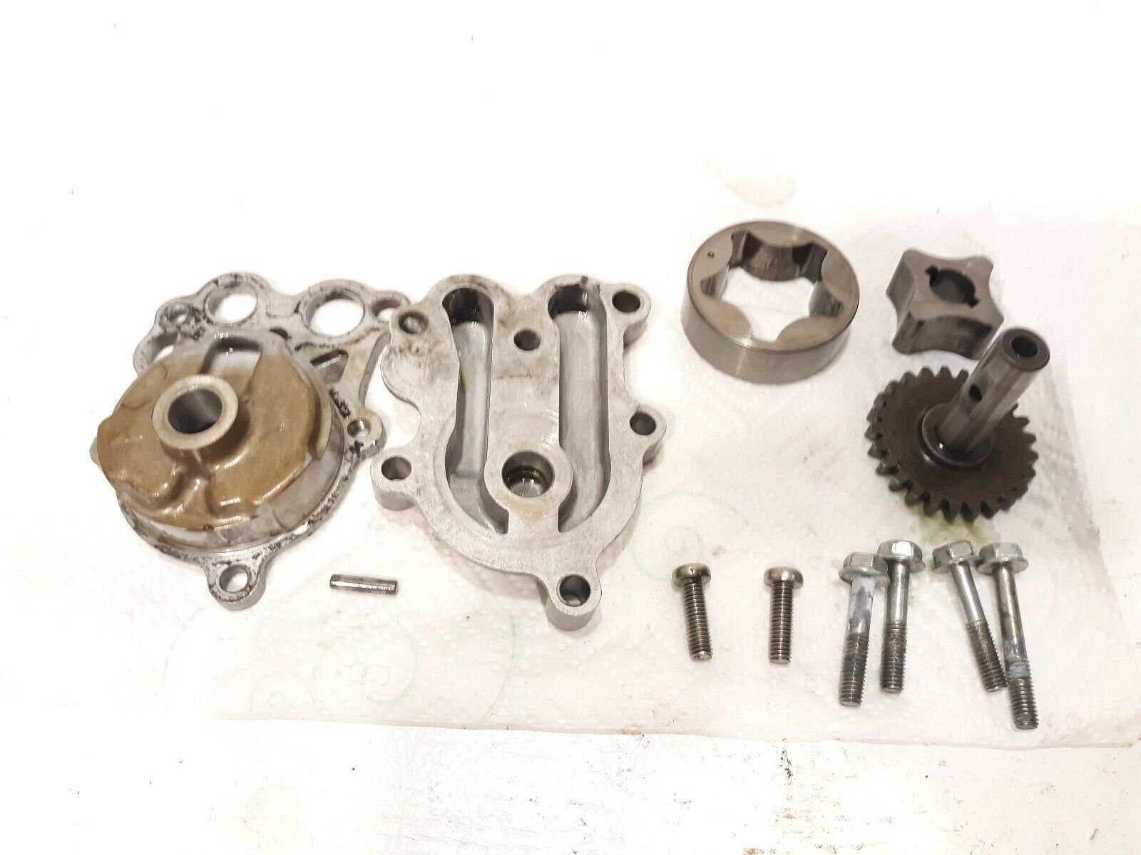 Electronics & Accessories 1981 Honda CB750 Oil Pump dual Overhead Cam 1981 Car Parts