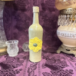 Hand-Painted Wine Bottle Vase: Yellow Clay Sunflower Decor
