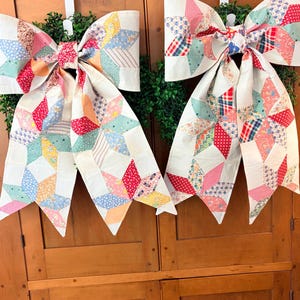 Giant Bow,Feedsack “Eight Point Star” Pattern, Reversible to Plaid Fall Fabric,Measures 17” x24”,Front door Decor, Wreath Bow, Cottage Core