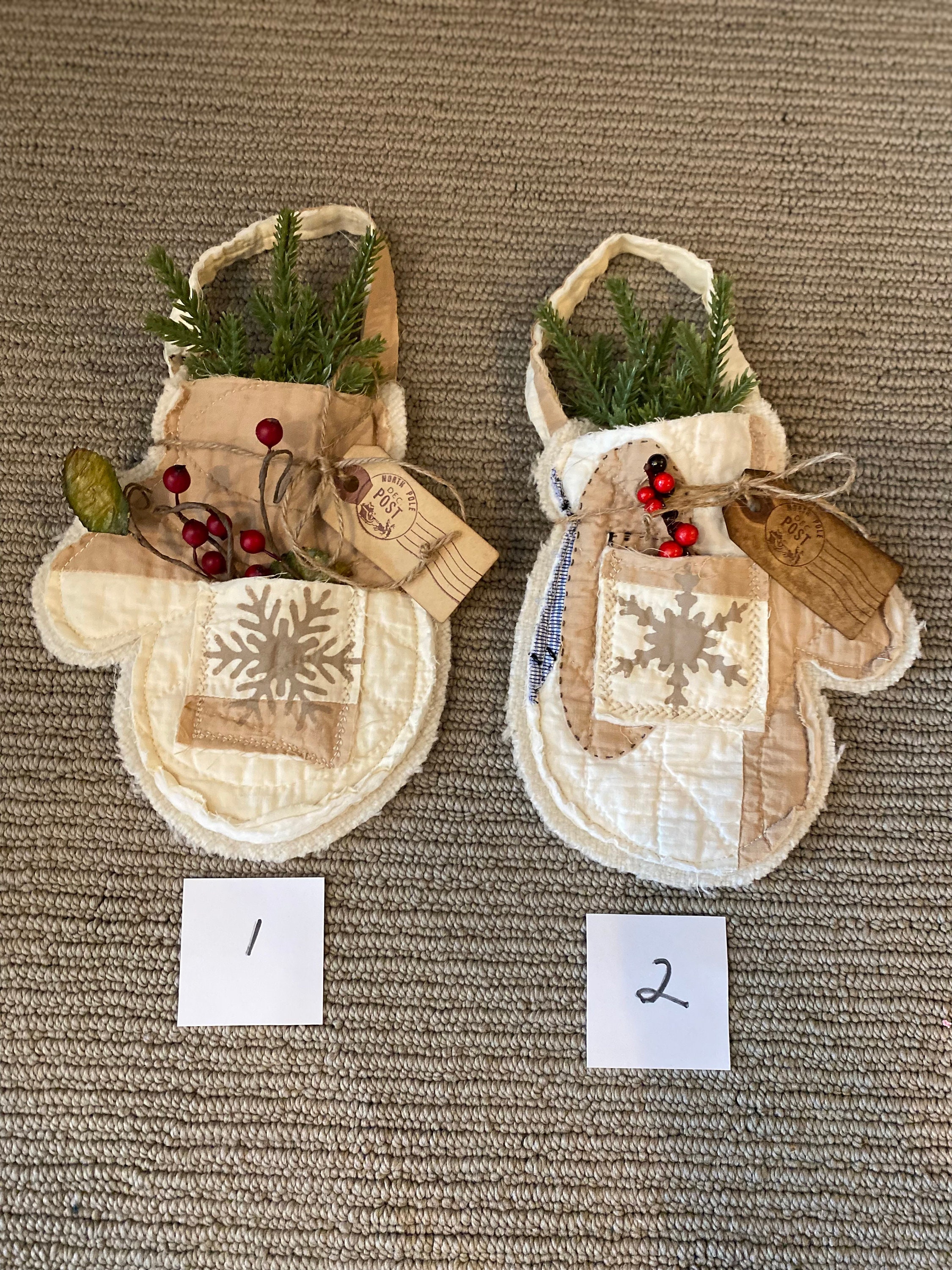 Quilted Mitten Hanging Quilt Mitten Christmas Decor Vintage Etsy