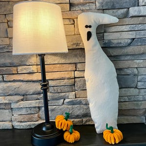 Ghost,Lil’ Ghosties/ Fabric Ghost/Ghost/Primitive Ghost/Grainsack Ghost/Halloween Ghost/Handmade Ghost/Farmhouse Decor