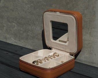 Leather Jewelry Box Organized Case with Mirror, Jewelry Travel Case Gift for Her