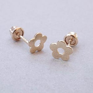 Daisy Earrings, 14k Solid Gold, Screw Back Baby Kids Earrings, Flower Earrings, Flower Jewelry, Gift for Her, Birthday Gift, Gift for Kids