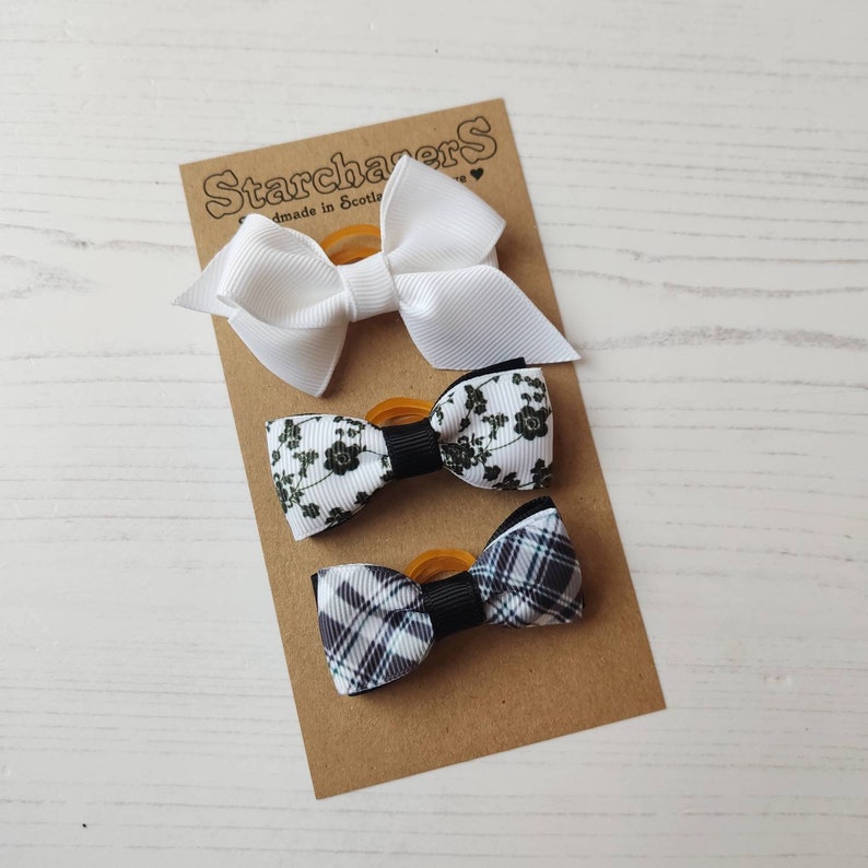 Dog Hair Bows 3 Pack in a Choice of Colours. Make a Beautiful Etsy UK