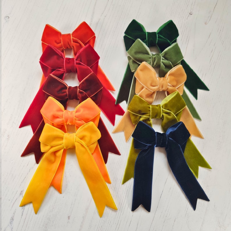 Small Velvet Ribbon Hair Bow in Choice of 27 Colours on Alligator Clip, Ponytail Elastic, or Brooch. image 2