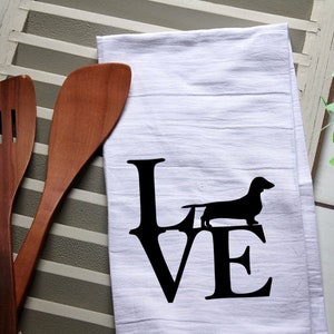 Dachshund Hand Towel, LOVE Dachshund Decor, Kitchen Tea Towel, Kitchen Towel, Flour Sack Towel, Kitchen Decor, Gift,  Dachshund