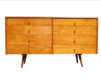 Paul McCobb Planner Group 8 Drawer Dresser, Winchendon Furniture Co.