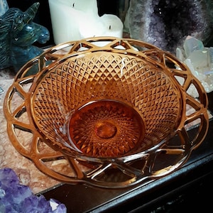 Vintage Amber Lattice Edge Bowl