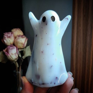 Large White Rose Ghost
