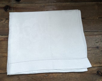 Antique / Vintage White Cotton DAMASK HUCKABACK Towel Guest Towel - Bath Towel - Pansy border