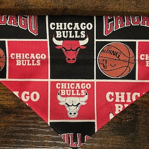 Chicago Bulls NBA Over The Collar Dog Bandana/Gifts/ Dog Clothes/NBA Collection