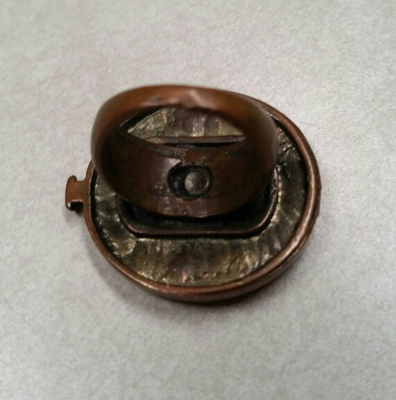 Vintage Bronze Clock Medallion Ring. Size 7 - image 4