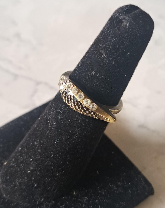 Vintage Solid Brass Feather Ring - image 1