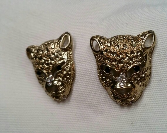 Vintage Panther Post Earrings with Jet Glass Eyes… - image 5
