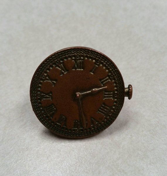 Vintage Bronze Clock Medallion Ring. Size 7 - image 2