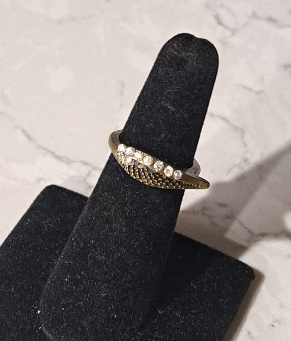 Vintage Solid Brass Feather Ring - image 4