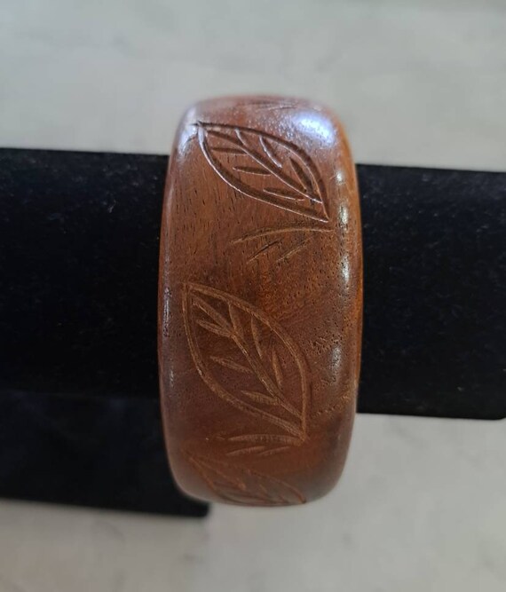 Vintage Boho Hand Carved Chunky Wood Bracelet wit… - image 5