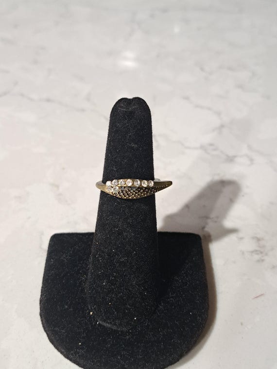 Vintage Solid Brass Feather Ring - image 3