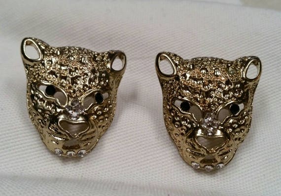 Vintage Panther Post Earrings with Jet Glass Eyes… - image 1