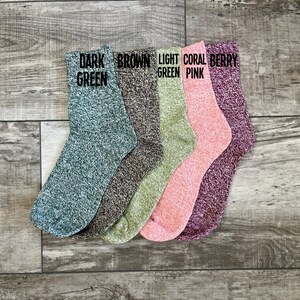 if you can read this bring me a diet mountain dew wool socks, funny and hilarious mom socks, surgery socks, Women's socks, lazy day socks. image 3