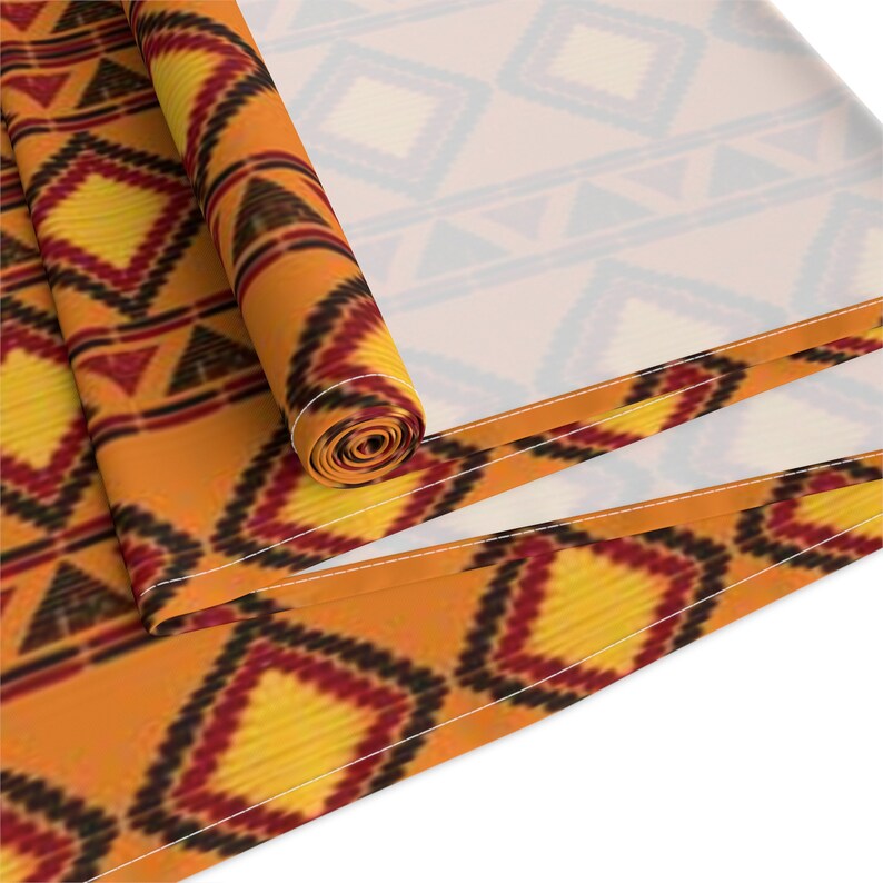 Coureur de table d'impression d'Ankara, chemin de table de conception ethnique, coureur africain orange et jaune, nappe de cuisine réutilisable, impression de Boho image 4