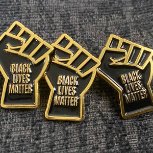 Black Lives Matter Lapel Pin - Empowering Social Justice Accessory | Symbol of Solidarity