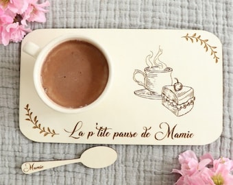 Petit plateau planche gourmande en bois personnalisable / Planche à découper personnalisée / Cadeau maman papa mamie marraine maitresse
