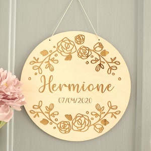 Pancarte médaillon en bois à personnaliser Cadeau naissance Baby shower, Plaque carte naissance, plaque de porte bébé enfant