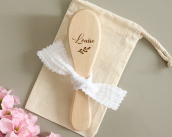 Brosse bébé en bois personnalisée dans son pochon Motif au choix, Cadeau de naissance, Cadeau bébé, Brosse poupée